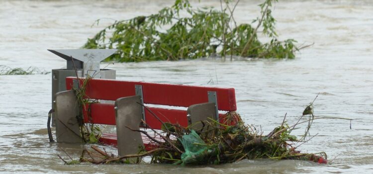 El IRS recomienda a todos que deben prepararse para huracanes y otros desastres naturales